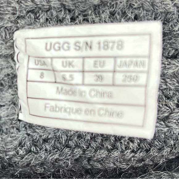 Ugg Classic Cardy tall knit 5-button boots - Picture 7 of 8